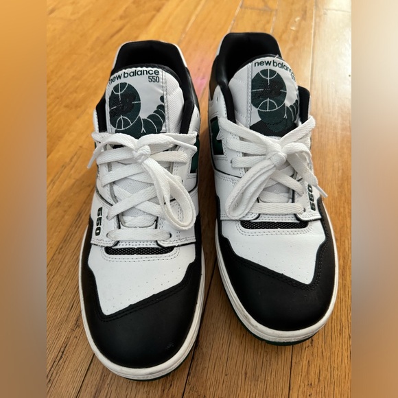 New Balance 550 size 11 - Picture 2 of 4